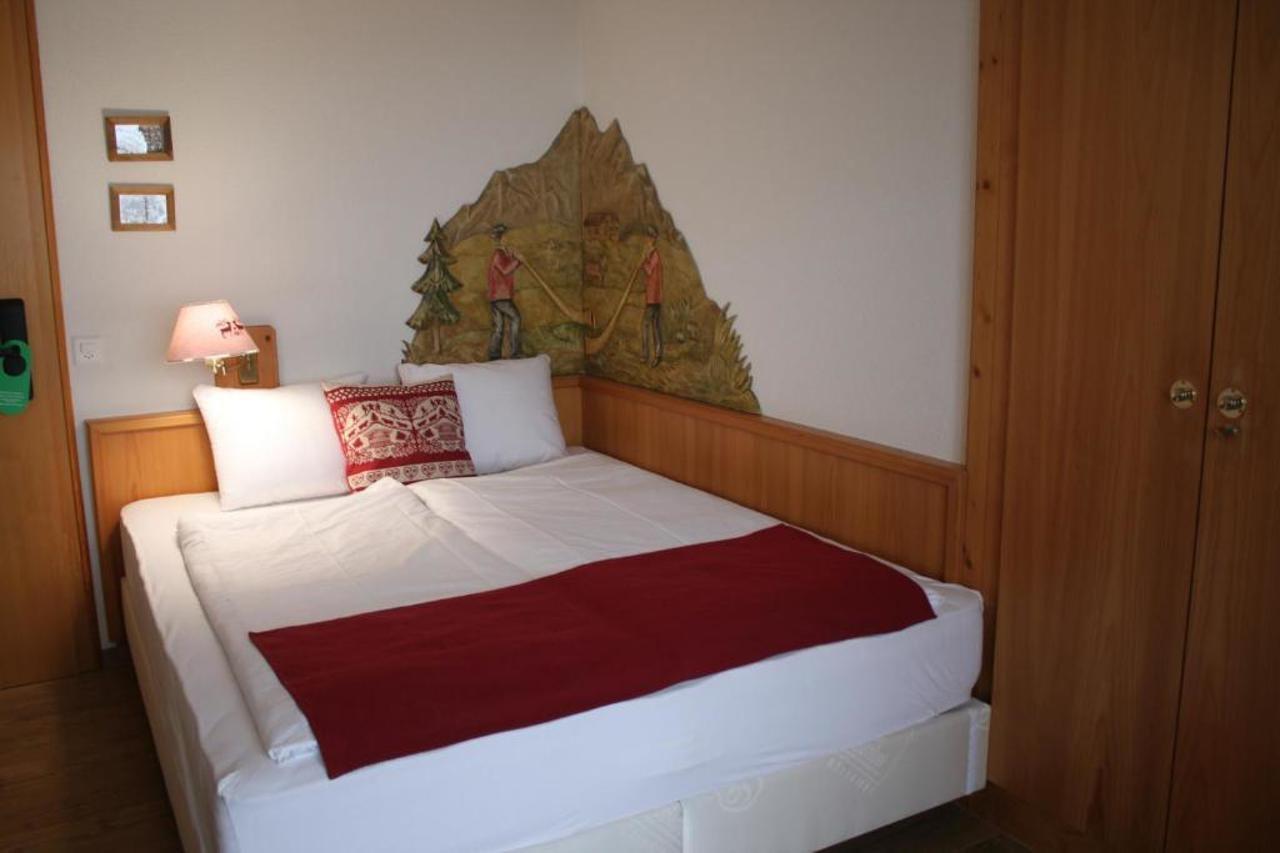 Touristen-Chalet Leukerbad Luaran gambar
